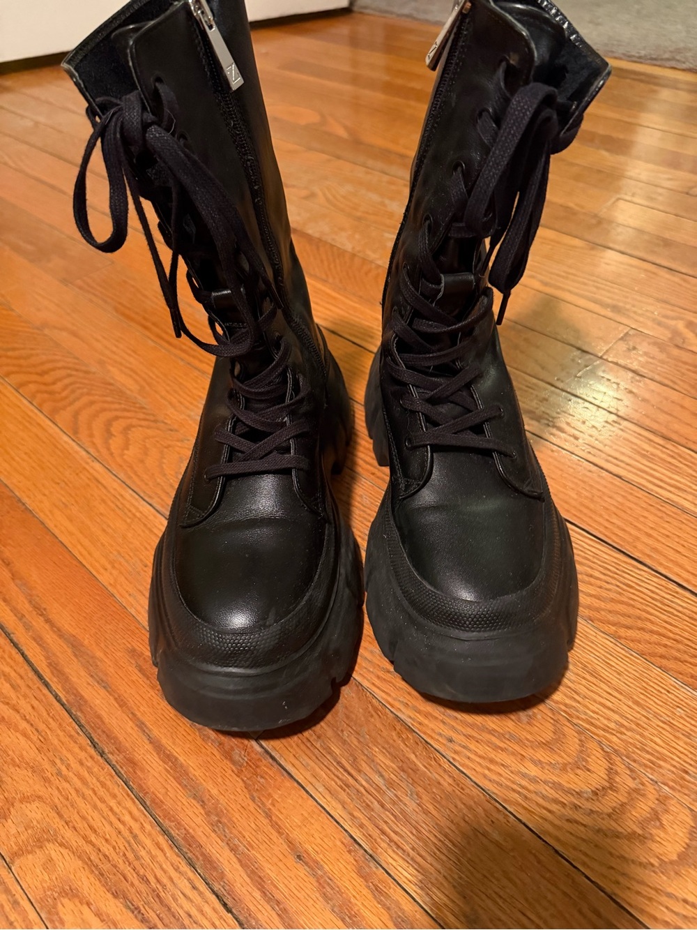 Zara women’s black leather  Lace-Up Combat Boots